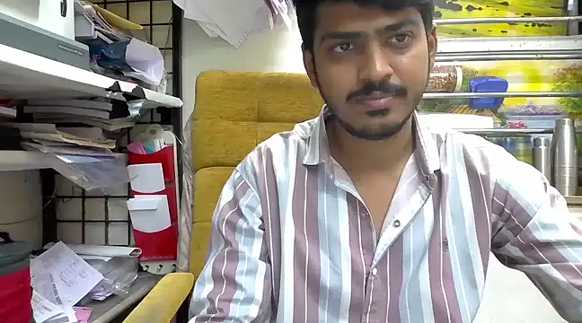 cute modell online show from 03-20-25, 12:53