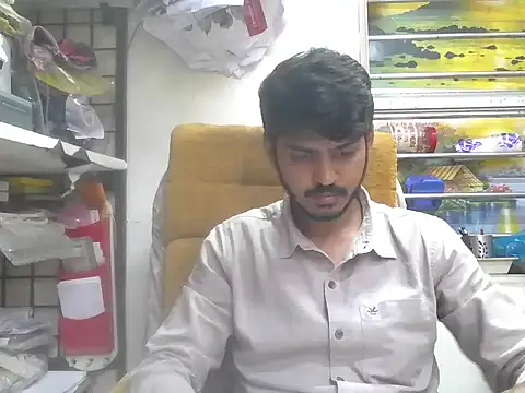cute modell online show from 03-06-26, 12:45