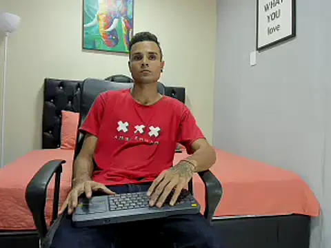 KIM DUVANG online show from 02-20-25, 09:09