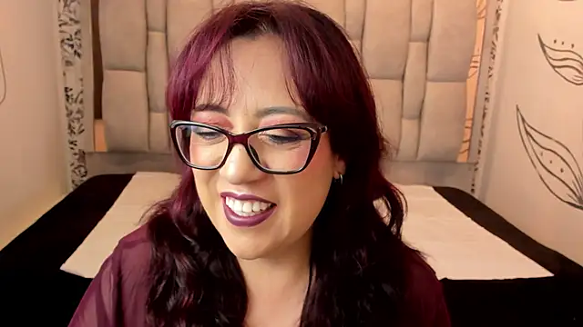 Victoria Adamns online show from 11-08-25, 12:27