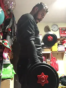 Snapshot of leonardohot1987 chatting on 02-03-25, 05:18 leonardohot1987 online show from 02-03-25, 05:18