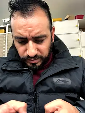 leonardohot1987 online show from 01-06-26, 05:38