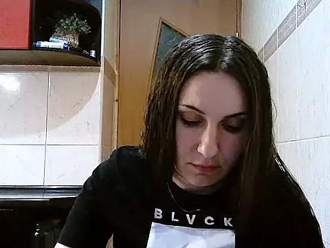 Yuliia30 online show from 03-04-26, 06:25