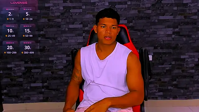 maxsteel177 online show from 12-04-25, 01:53