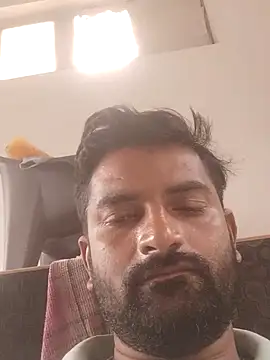 Snapshot of gawwalibhabhi_24 chatting on 10-31-25, 04:13 gawwalibhabhi 24 online show from 10-31-25, 04:13