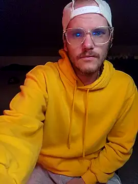 SoxxyNsh online show from 10-15-25, 01:39