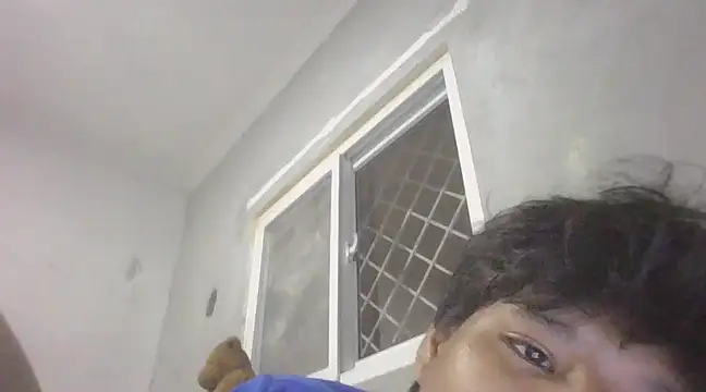 Snapshot of it0z_klk chatting on 03-05-25, 12:16 it0z klk online show from 03-05-25, 12:16