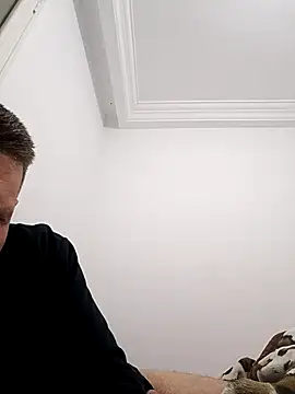 Snapshot of hmtrechaudd chatting on 01-14-26, 10:25 hmtrechaudd online show from 01-14-26, 10:25