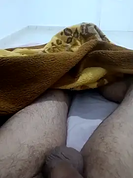 Snapshot of hmtrechaudd chatting on 03-08-26, 11:41 hmtrechaudd online show from 03-08-26, 11:41