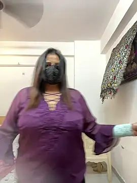 Miss-Jasmine online show from 03-17-25, 09:55