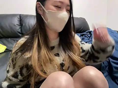 yazawa oO online show from 02-25-25, 02:22