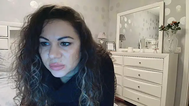 Snapshot of VixenVibesX chatting on 03-13-25, 05:50 VixenVibesX online show from 03-13-25, 05:50