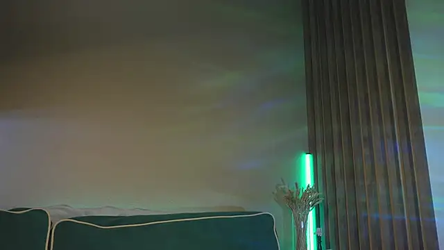 milasmiu online show from 02-12-25, 09:11