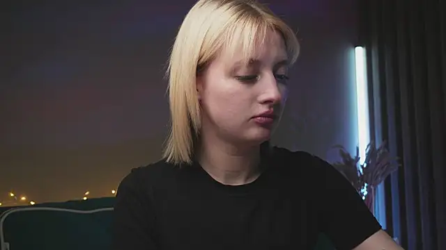 milasmiu online show from 02-18-25, 04:05