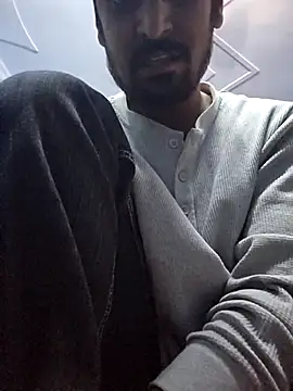 Snapshot of lusty_male69 chatting on 11-07-25, 10:26 lusty male69 online show from 11-07-25, 10:26