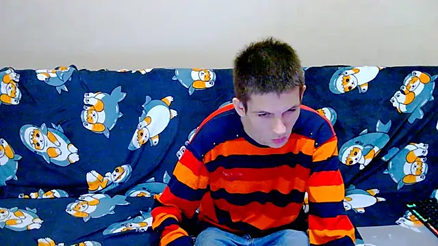 Snapshot of Lester_Broo chatting on 12-20-25, 07:37 Lester Broo online show from 12-20-25, 07:37