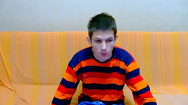 Snapshot of Lester_Broo chatting on 02-15-26, 08:46 Lester Broo online show from 02-15-26, 08:46