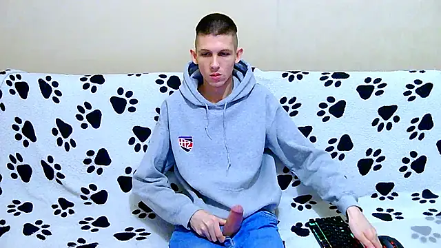 Snapshot of Lester_Broo chatting on 03-03-26, 09:10 Lester Broo online show from 03-03-26, 09:10