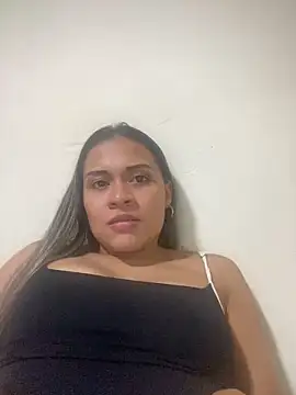 Snapshot of Yessica_832 chatting on 02-23-25, 01:24 Yessica 832 online show from 02-23-25, 01:24