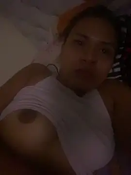 Snapshot of Yessica_832 chatting on 03-01-25, 02:37 Yessica 832 online show from 03-01-25, 02:37