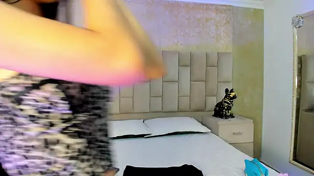 BellaaStorm online show from 02-05-25, 02:59