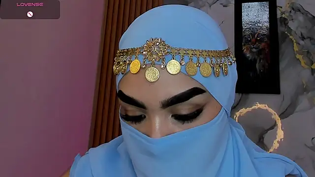 Maissa Alabi online show from 04-15-26, 06:48