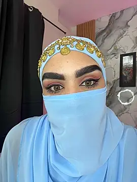 Snapshot of Maissa_Alabi chatting on 06-19-26, 07:06 Maissa Alabi online show from 06-19-26, 07:06