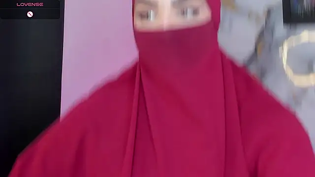 Snapshot of Maissa_Alabi chatting on 07-20-26, 08:11 Maissa Alabi online show from 07-20-26, 08:11