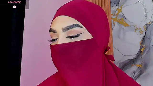 Snapshot of Maissa_Alabi chatting on 07-25-26, 05:10 Maissa Alabi online show from 07-25-26, 05:10