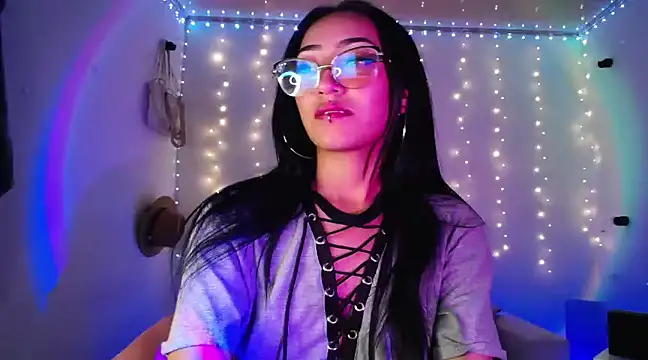 victoria ricci a online show from 03-09-25, 04:16