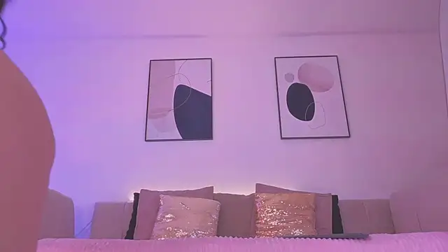 ahri moon1 online show from 07-16-26, 11:05