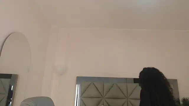 Snapshot of ilitzy_cardona chatting on 01-11-26, 03:44 ilitzy cardona online show from 01-11-26, 03:44