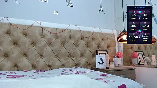 Snapshot of HarolddXL chatting on 02-24-25, 08:47 HarolddXL online show from 02-24-25, 08:47