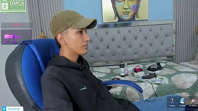 Snapshot of HarolddXL chatting on 10-17-25, 01:14 HarolddXL online show from 10-17-25, 01:14