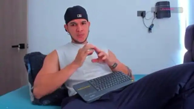 austinoficial online show from 03-14-26, 02:22