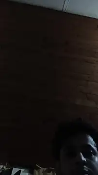 Snapshot of nxus77 chatting on 11-12-25, 11:36 nxus77 online show from 11-12-25, 11:36