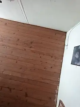 Snapshot of nxus77 chatting on 11-14-25, 03:16 nxus77 online show from 11-14-25, 03:16