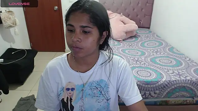 july-feria online show from 01-12-25, 03:46