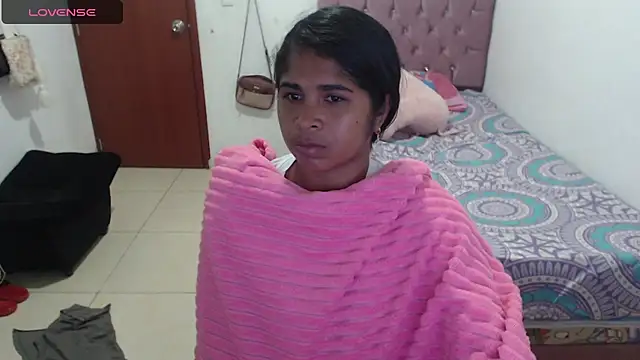 july-feria online show from 02-20-25, 02:29