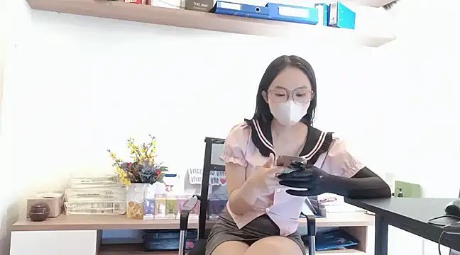 Lush-Office online show from 02-16-25, 03:15