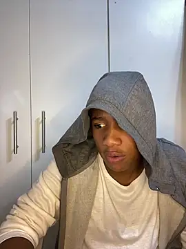 Snapshot of snotLoud chatting on 02-26-25, 02:57 snotLoud online show from 02-26-25, 02:57