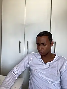 Snapshot of snotLoud chatting on 02-28-25, 10:20 snotLoud online show from 02-28-25, 10:20