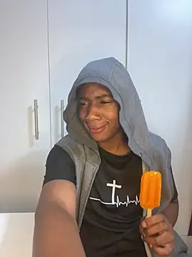 Snapshot of snotLoud chatting on 03-01-25, 05:16 snotLoud online show from 03-01-25, 05:16