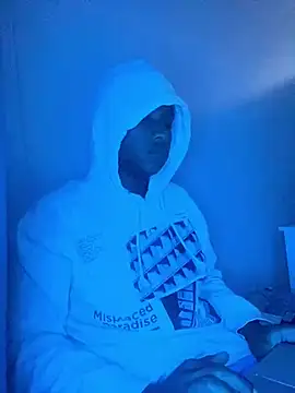 Snapshot of snotLoud chatting on 03-13-25, 07:17 snotLoud online show from 03-13-25, 07:17