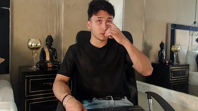 BrandonColee online show from 02-06-25, 01:10