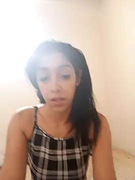 Snapshot of samantha_ferrer28 chatting on 01-28-25, 06:17 samantha ferrer28 online show from 01-28-25, 06:17