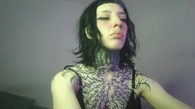 Snapshot of bad_doll_bb chatting on 09-09-25, 03:06 bad doll bb online show from 09-09-25, 03:06