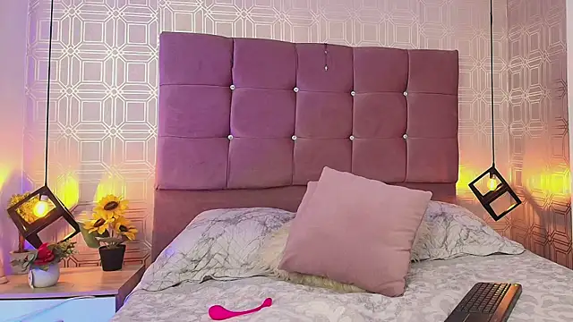 Snapshot of victoriapalmerfg chatting on 03-21-25, 10:50 victoriapalmerfg online show from 03-21-25, 10:50