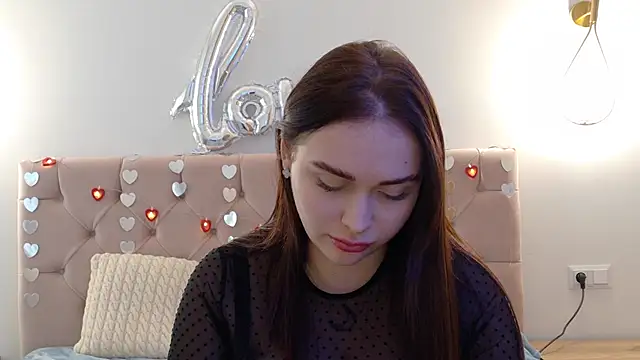 Lilliana Moon online show from 02-19-25, 08:44