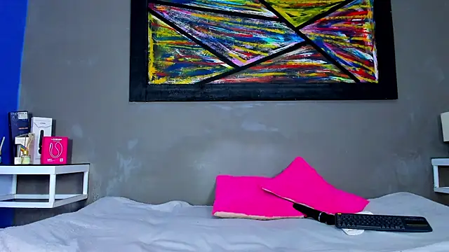 Charlotte curvy  online show from 04-09-26, 08:25